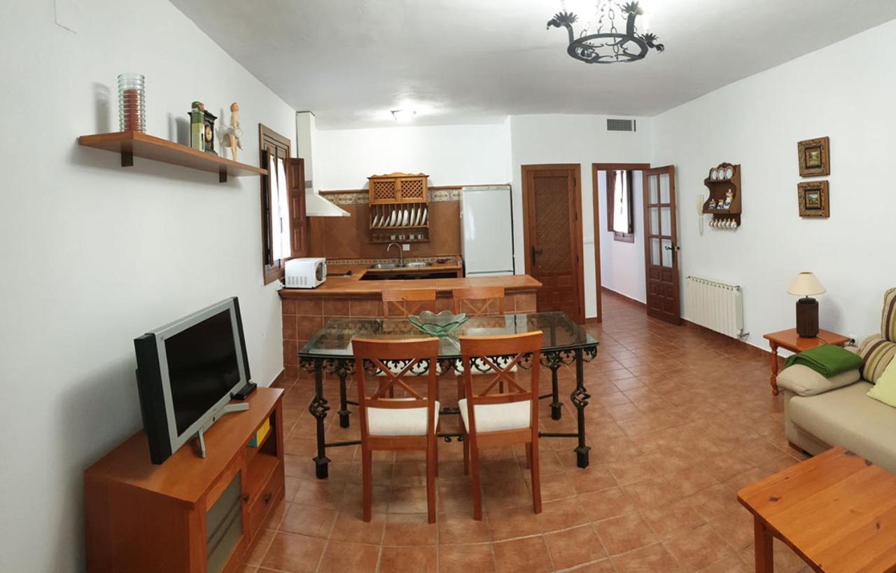 קורדובה Apartamentos Turisticos Rurales Dos Fuentes מראה חיצוני תמונה