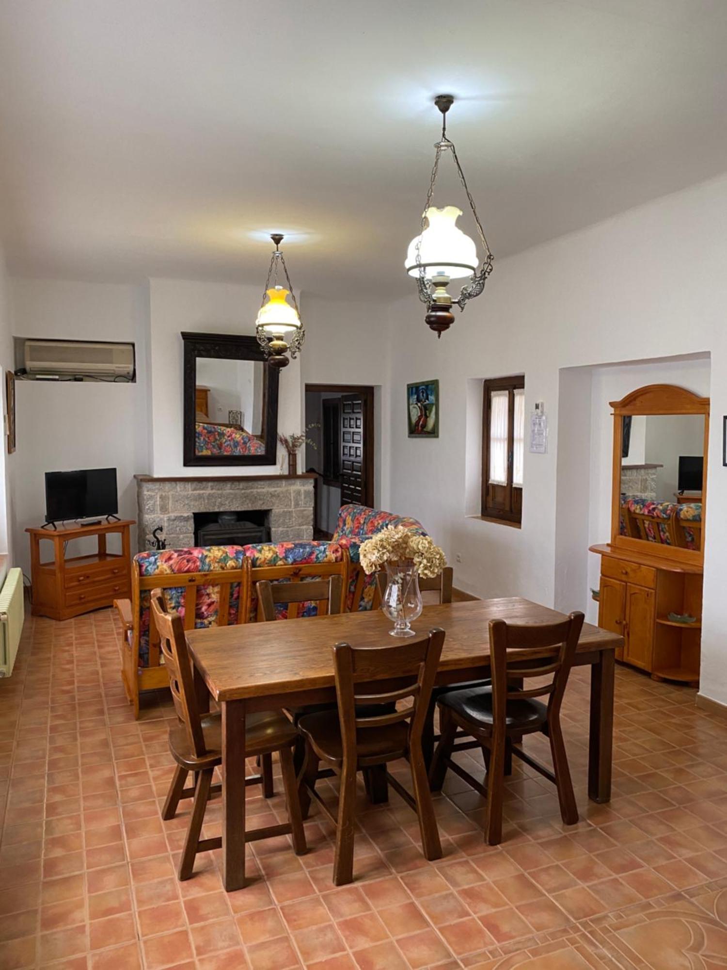 קורדובה Apartamentos Turisticos Rurales Dos Fuentes מראה חיצוני תמונה